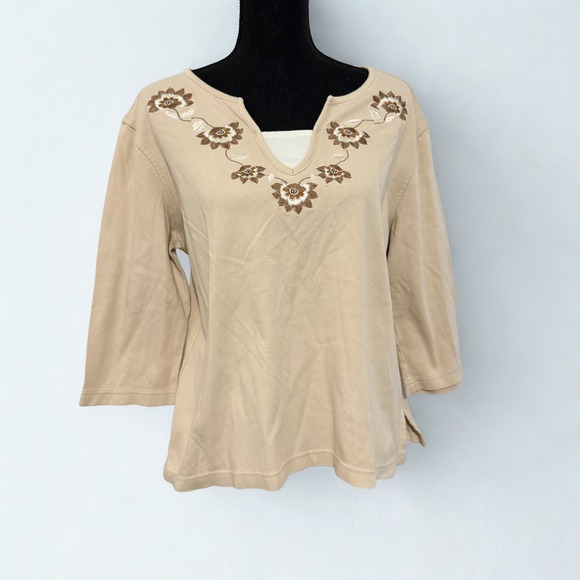 Classic Elements Tops - VTG Classic Elements‎ Beige Embroidered Top 3/4 Sleeve Plus Size Grandmacore